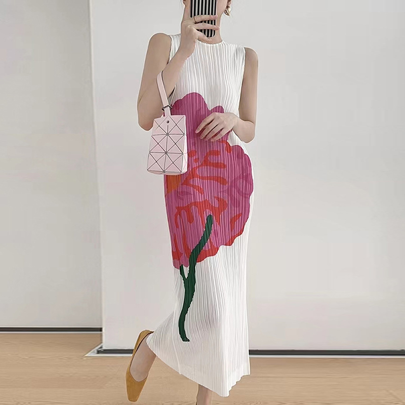 High Quality Hit Color Round Neck Sleeveless High Waist Women Dress 2024