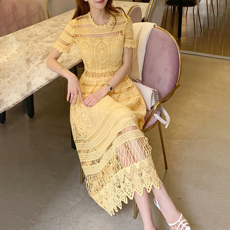 Fashion Hollow Out Round Neck Short Sleeve Yellow Long Women Dress Summer 2024