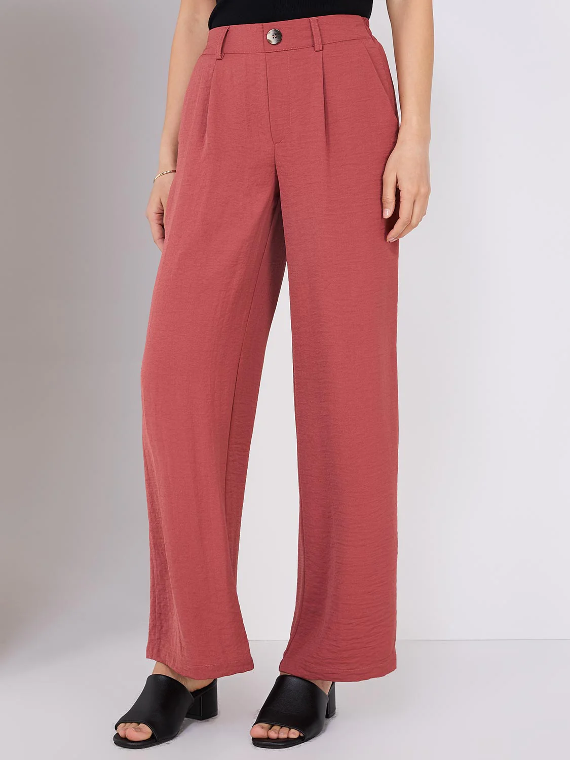 Classic Rise Wide-Leg Pants