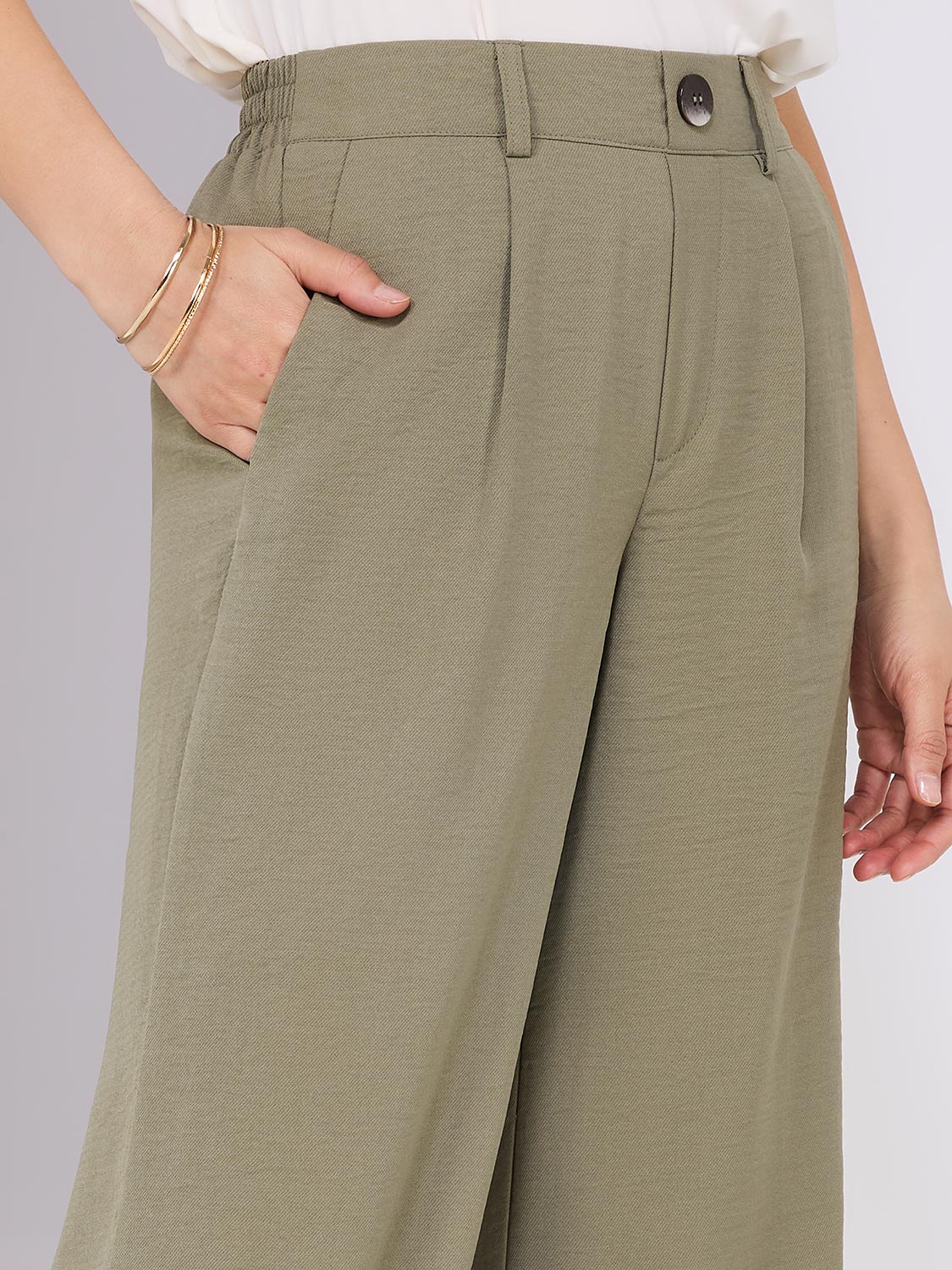 Classic Rise Wide-Leg Pants